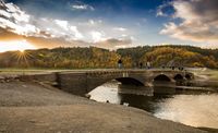 Aseler_Bruecke_im_Herbst_Heinrich_Kowalski