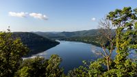 Blick_auf_den_Edersee_Ippolit_Vikhorev